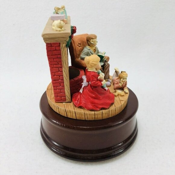 Wind Up Christmas Music Box Song Musical Family Fireplace Gift Mom Dad Kid Cat - Picture 4 of 13